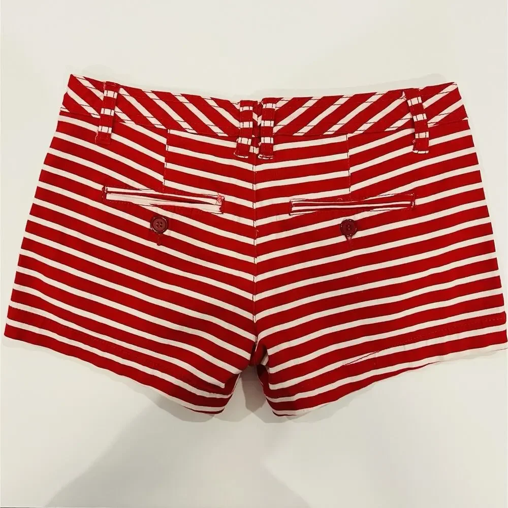 Freestyle Revolution Shorts Red and White Striped Candy Cane Size 3. - Picture 2 of 3